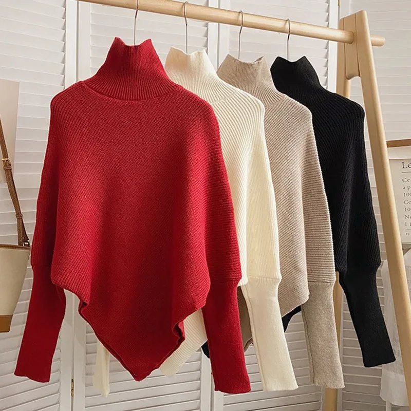 Ribbed Knit Sweater - Maglione poncho lavorato a maglia asimmetrico