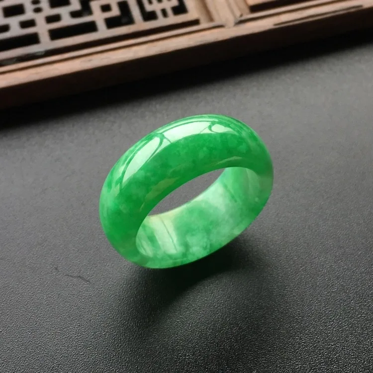 Anello di Giada Verde naturale - Women Fashion Rings recensione e prezzo