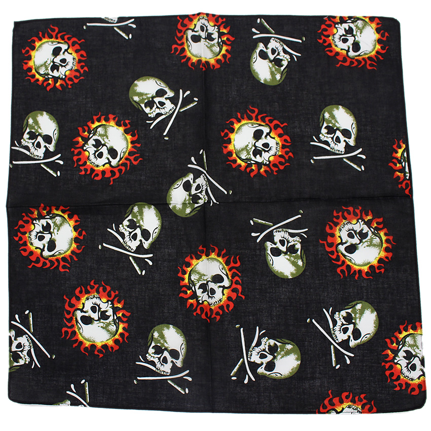 Sciarpa quadrata Bandana tesch - Women Fashion Drawing recensione e prezzo